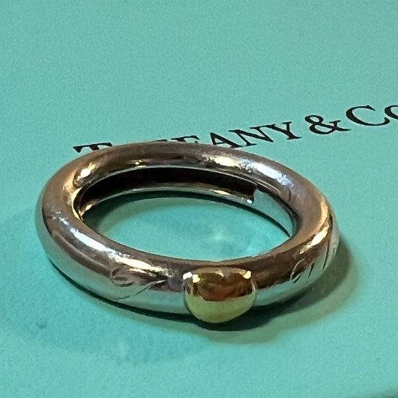 Tiffany&Co. Yellow and White Gold Two Tone  Size 4.5 - Picture 1 of 16